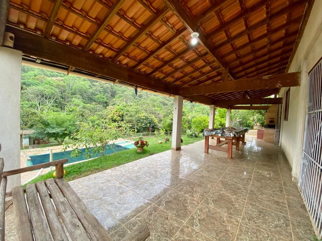 Imagem Chácara com 3 Quartos à Venda, 180 m² em Torreões - Juiz de Fora