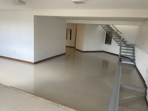 Casa com 4 Quartos à Venda, 290 m² em Caixa D'Água - Jequié
