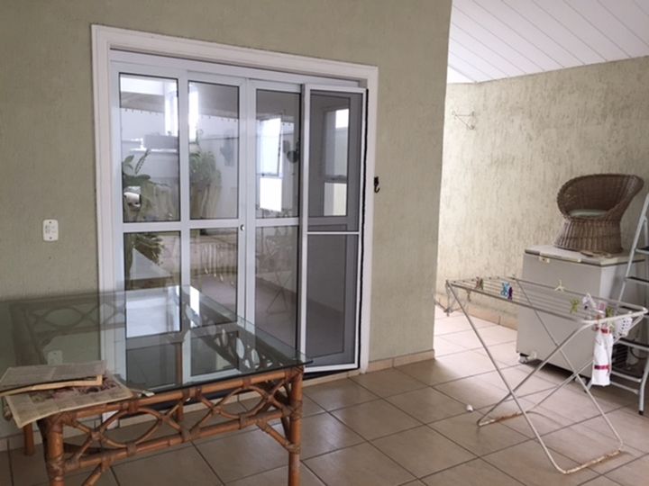 Casa de Condomínio com 4 Quartos à Venda, 360 m² em Jardim América - São José Dos Campos