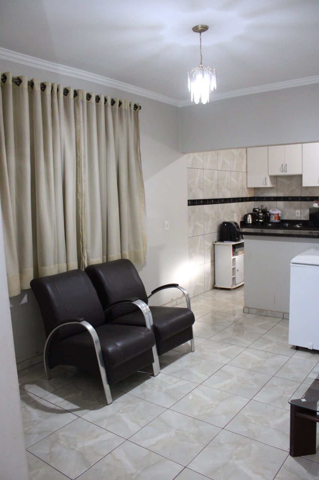 Imagem Casa com 4 Quartos à Venda, 270 m²em Jardim Clarissa - Goiânia