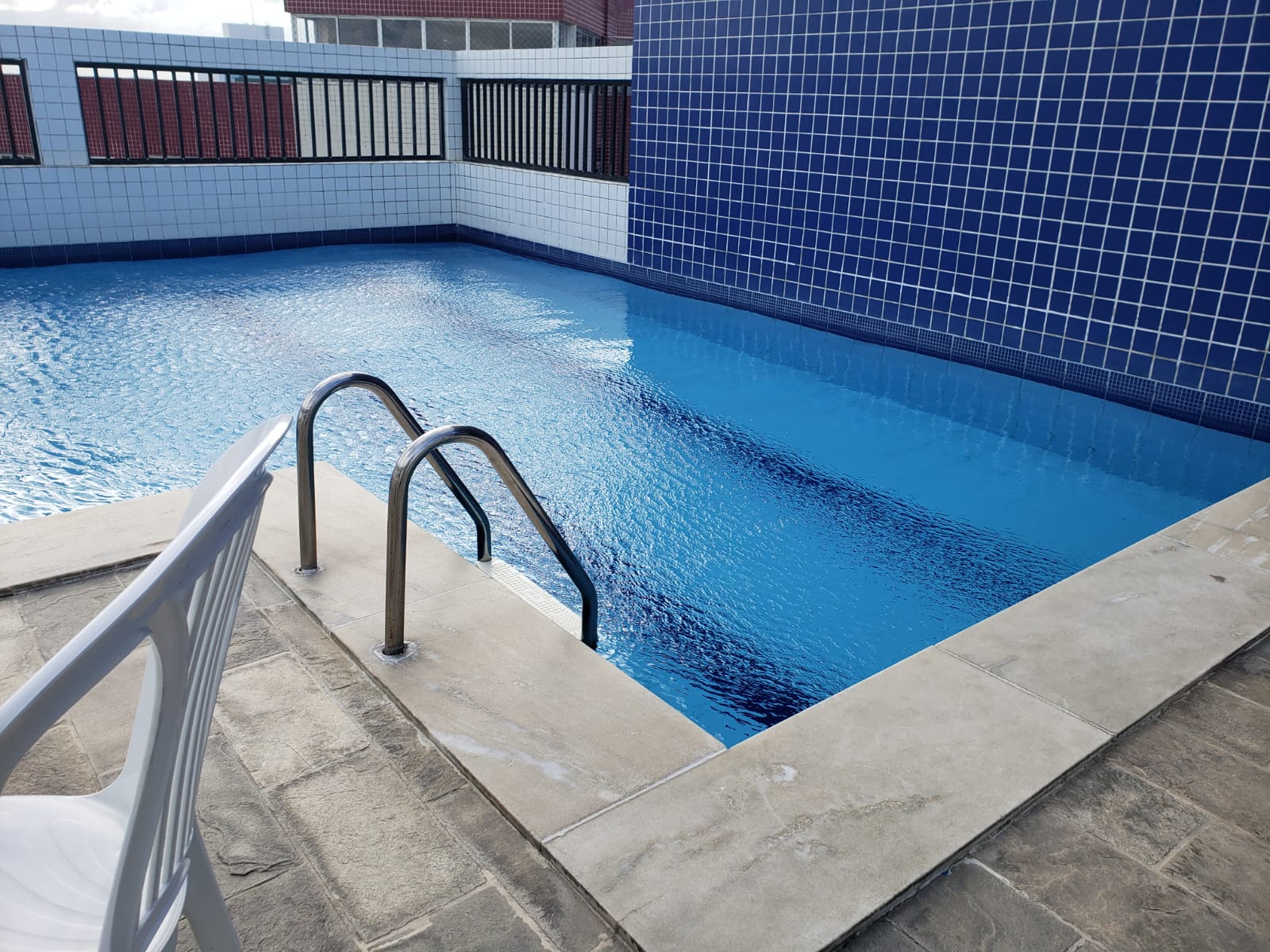 Imagem Apartamento com 2 Quartos à Venda, 44 m²em Candeias - Jaboatão dos Guararapes