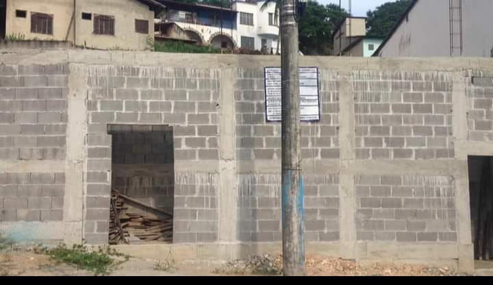 Imagem Terreno à Venda, 375 m²em Tribobó - São Gonçalo