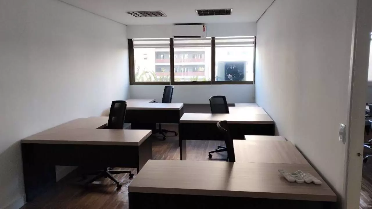 Imagem Sala Comercial à Venda ou Locação, 133 m² em Vila Olímpia - São Paulo