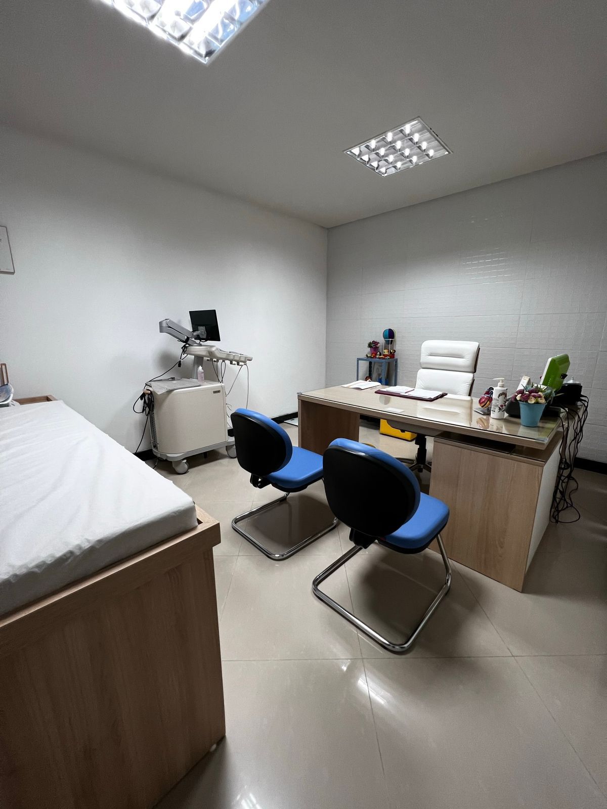 Imagem Consultório para Alugar, 460 m²em Umarizal - Belém