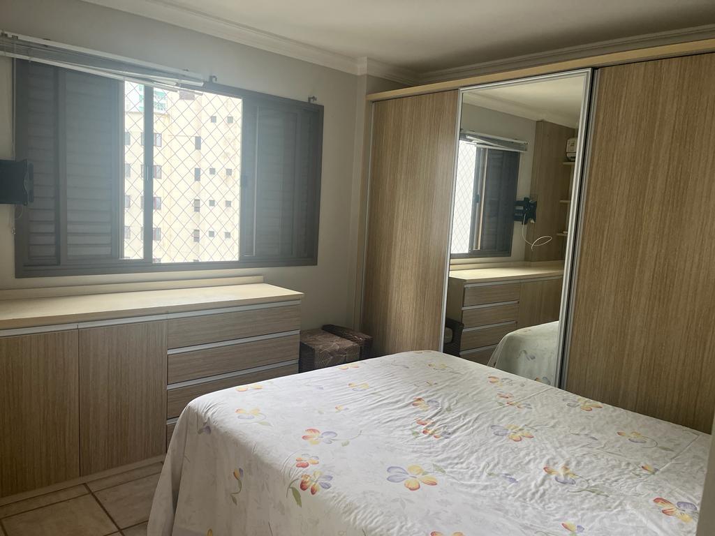 Imagem Apartamento com 3 Quartos para Temporada, 110 m² em Centro - Balneário Camboriú