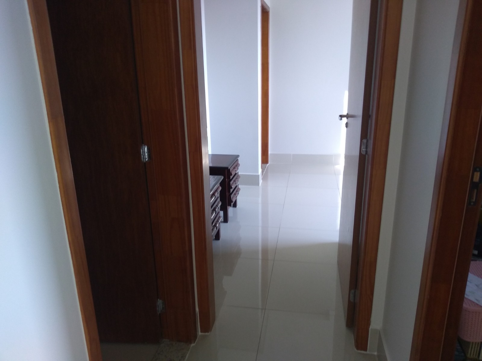 Imagem Apartamento com 2 Quartos à Venda, 77 m² em Jardim América - Goiânia