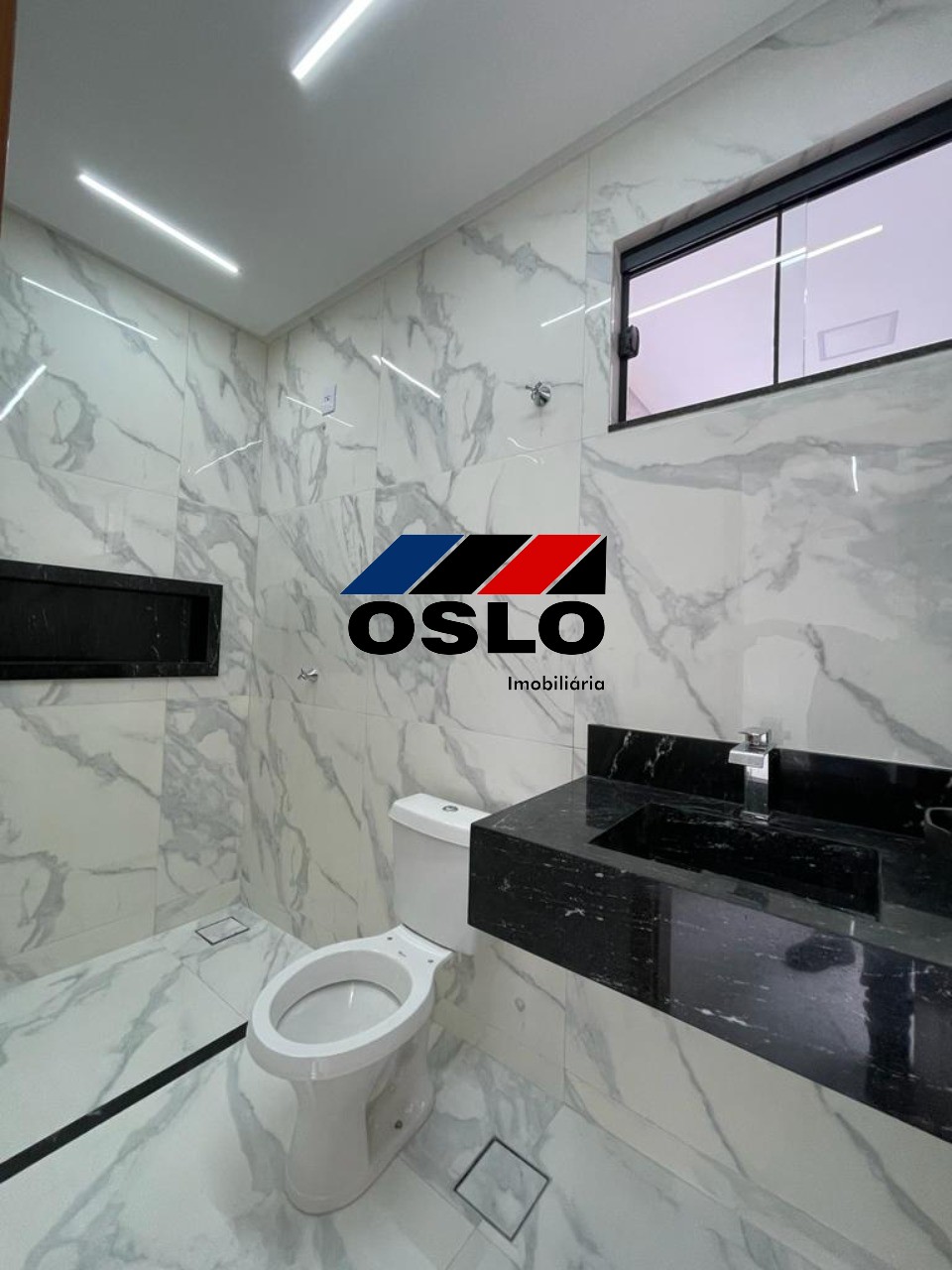 Imagem Casa com 3 Quartos à Venda, 116 m²em Setor Três Marias - Goiânia