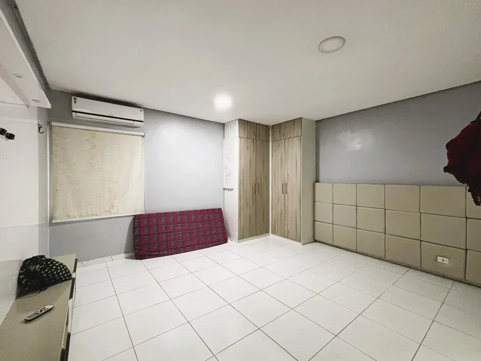 Foto do imóvel: Casa com 5 Quartos à Venda, 303 metros em Planalto - Manaus