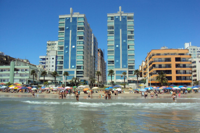 Imagem Apartamento com 2 Quartos para Temporada, 60 m²em Meia Praia - Itapema
