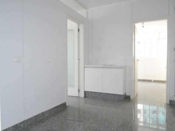 Imagem Apartamento com 3 Quartos para Alugar, 234 m² em Santa Cecília - São Paulo