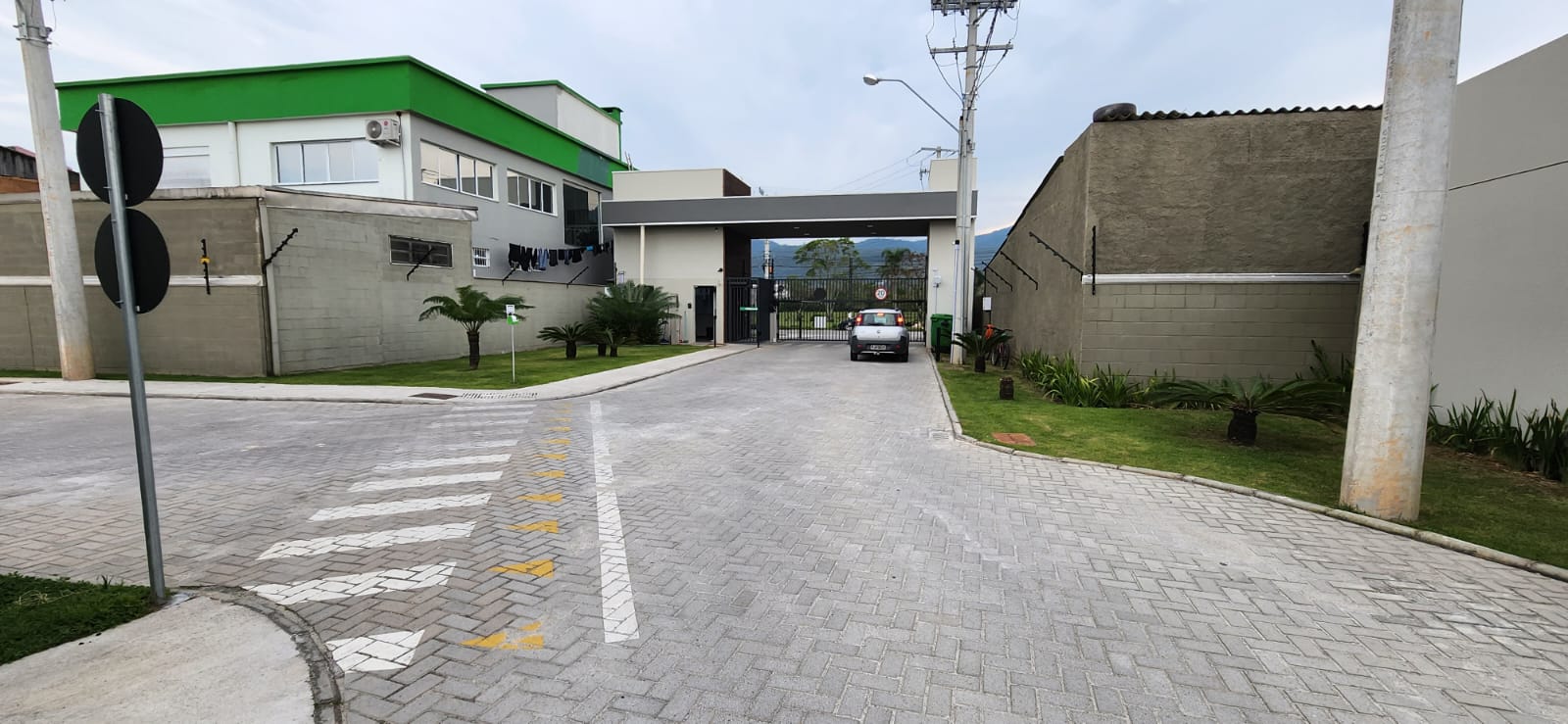 Imagem Casa de Condomínio com 2 Quartos à Venda, 52 m²em Rio Caveiras - Biguaçu
