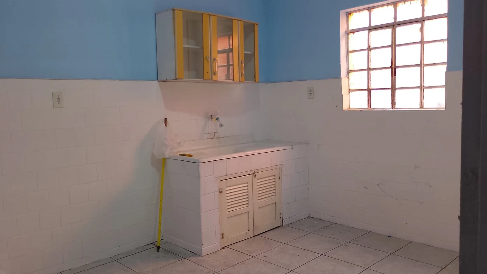 Imagem Casa com 1 Quarto para Alugar, 30 m² em Vila Califórnia - São Paulo