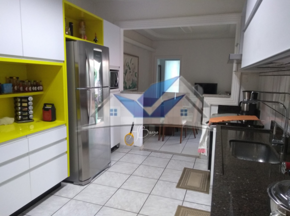 Sobrado com 4 Quartos à Venda, 214 m²em Bosque da Saúde - Taubaté