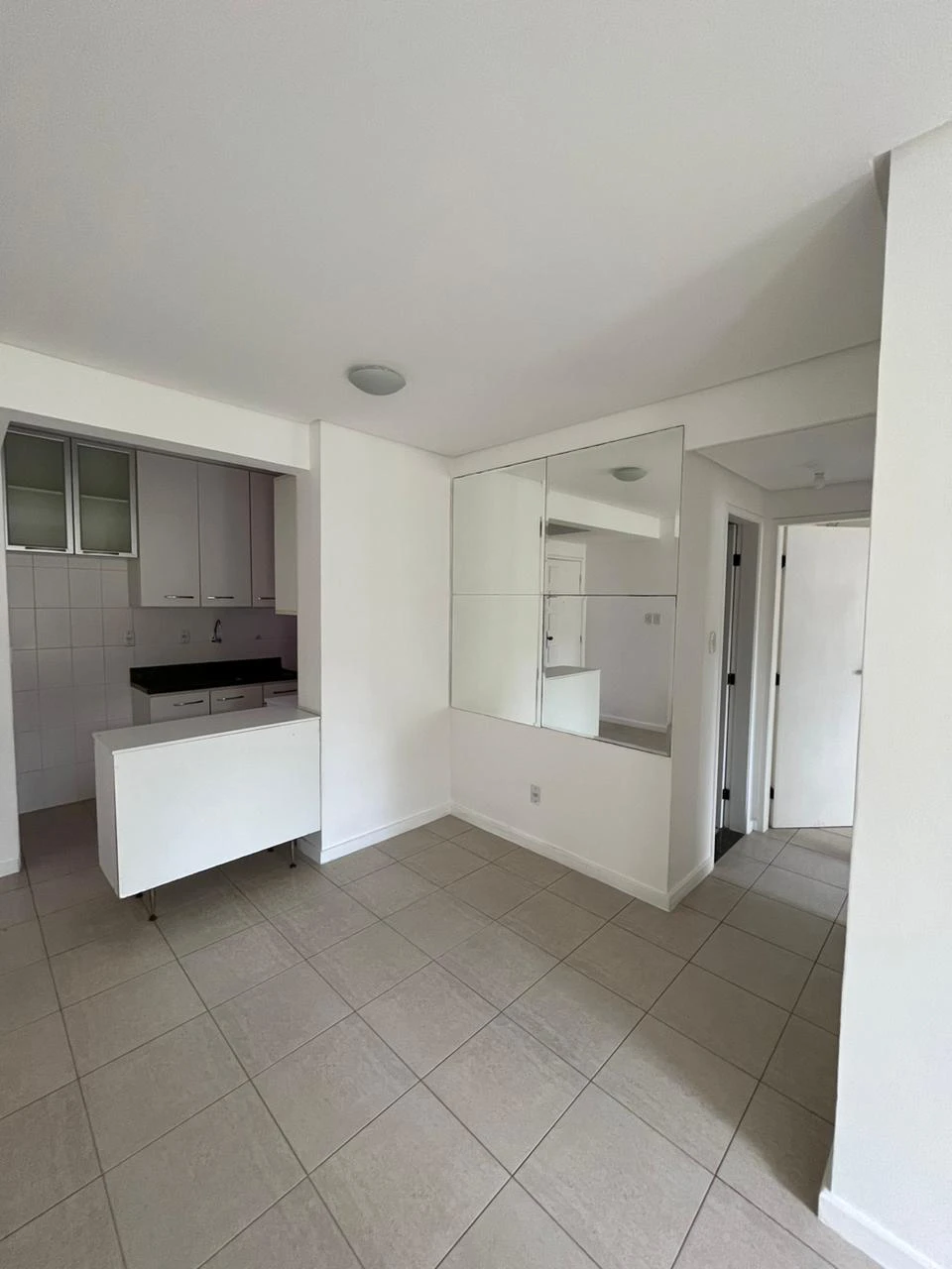 Imagem Apartamento com 2 Quartos à Venda, 60 m² em Brotas - Salvador