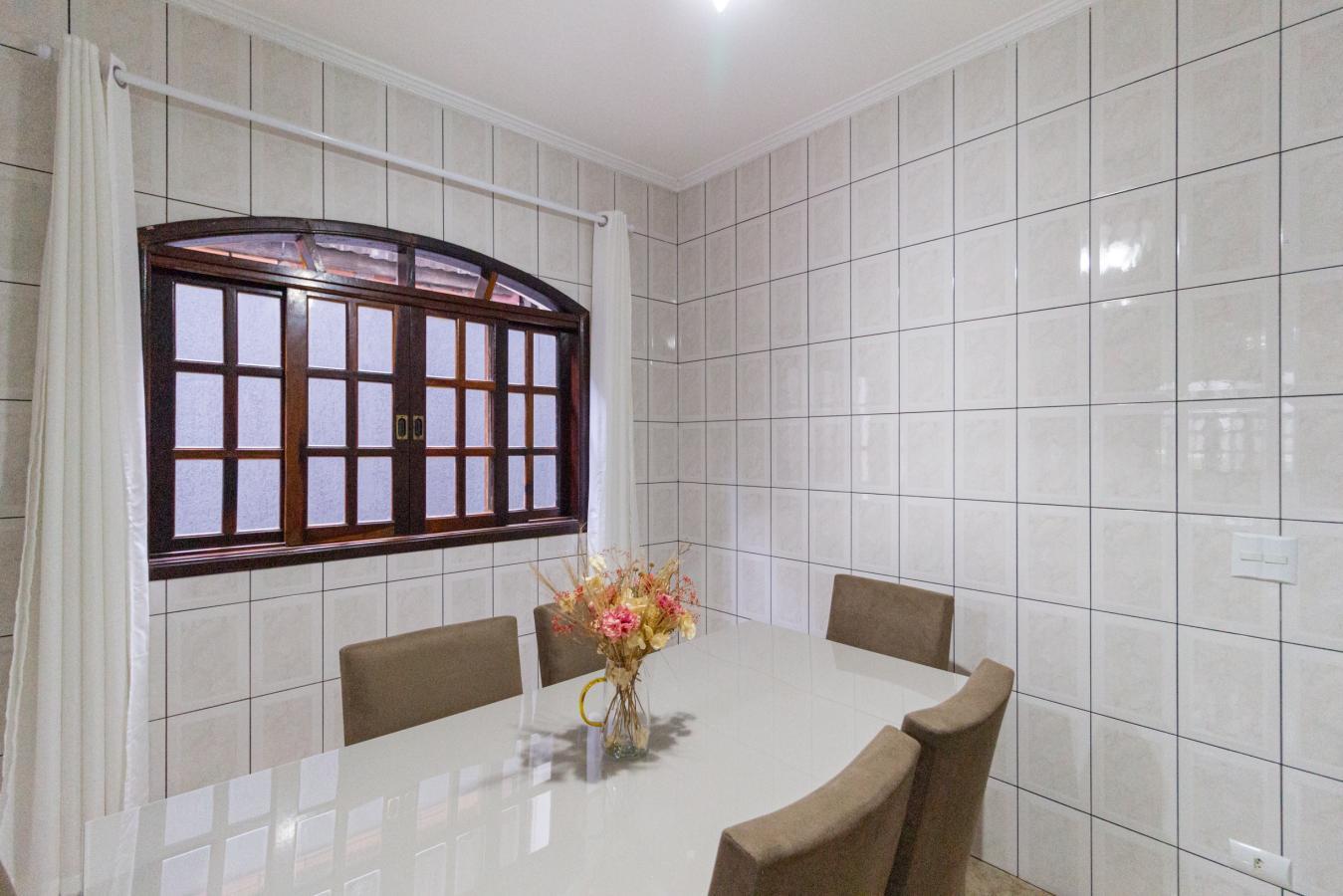 Foto do imóvel: Casa com 3 Quartos à Venda, 180 m² em Remédios - Osasco