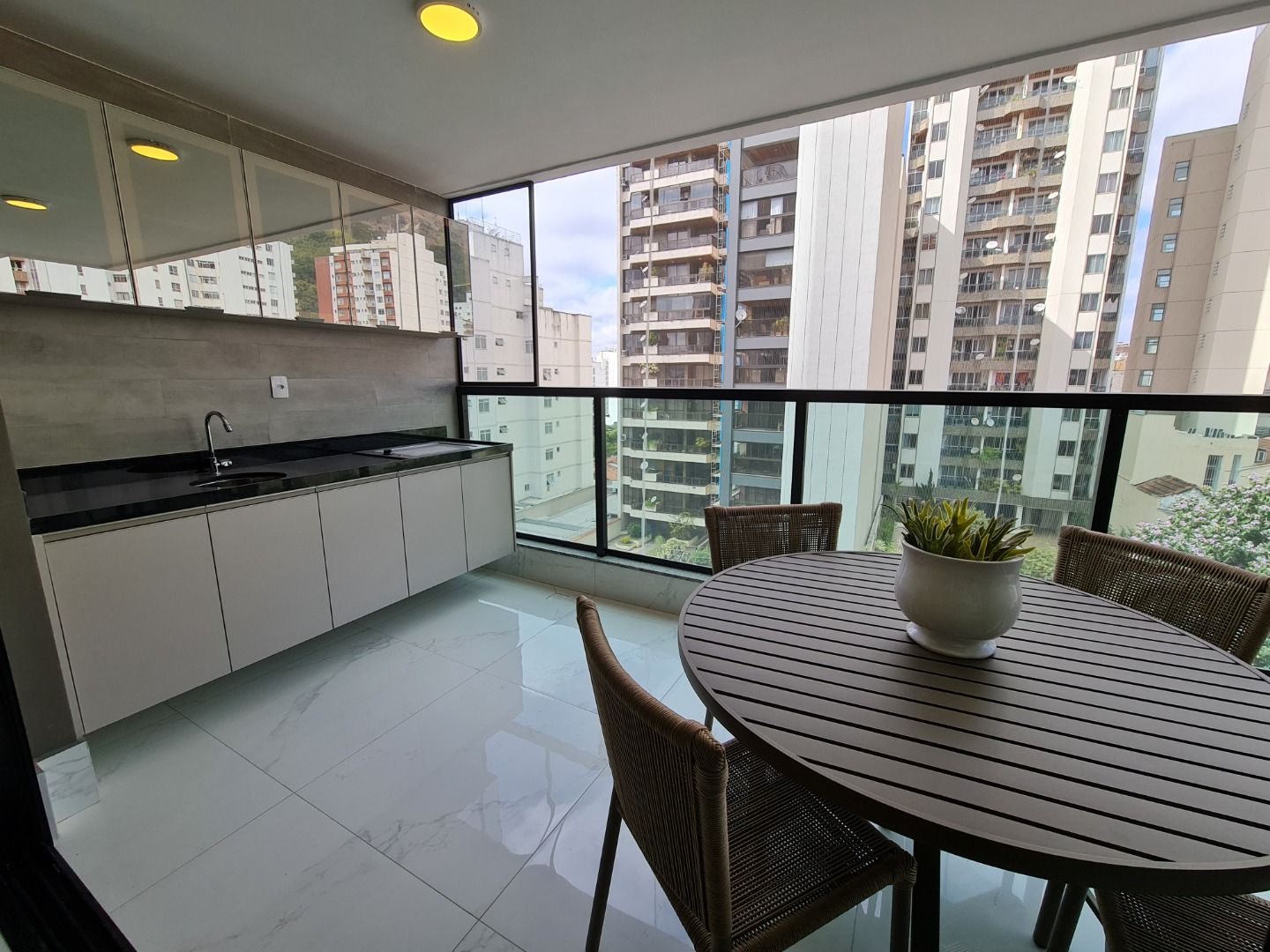 Imagem Apartamento com 3 Quartos à Venda, 120 m² em Santa Helena - Juiz de Fora