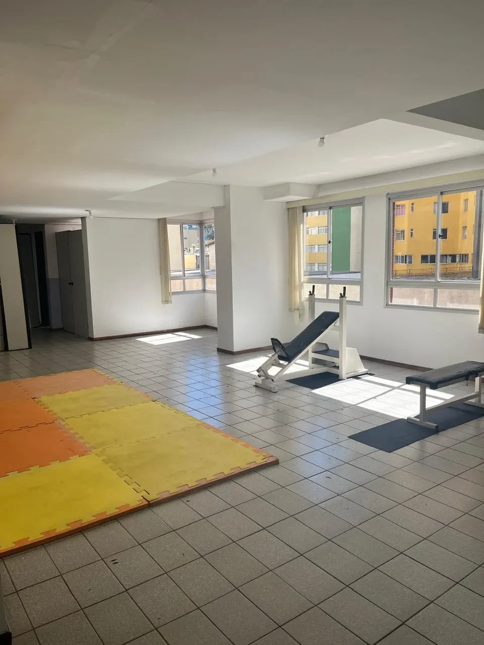 Imagem Apartamento com 1 Quarto à Venda, 38 m² em Cristo Rei - Curitiba