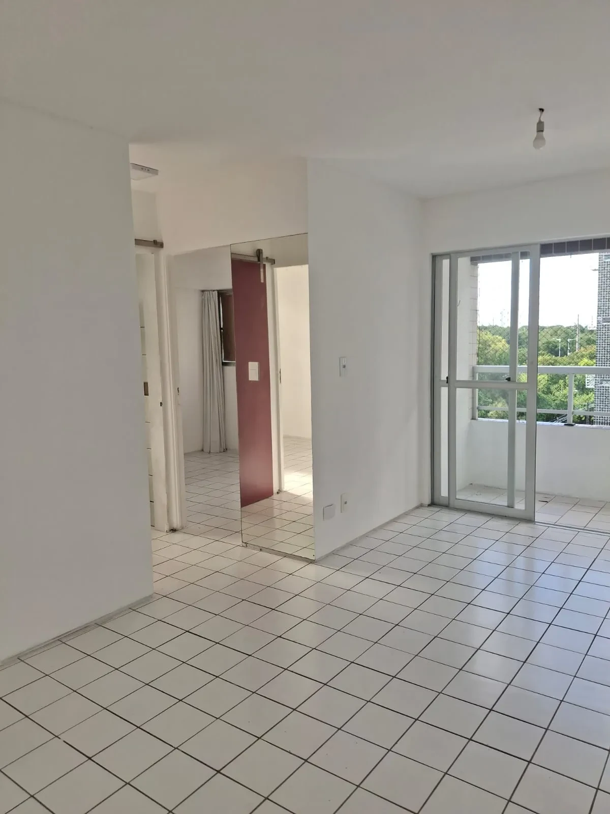Imagem Apartamento com 2 Quartos para Alugar, 53 m² em Boa Viagem - Recife