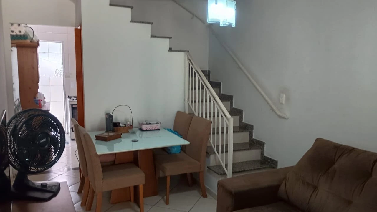 Imagem Casa de Condomínio com 2 Quartos à Venda, 60 m² em Itaquera - São Paulo