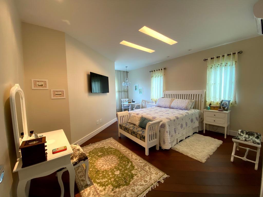 Foto do imóvel: Casa de Condomínio com 6 Quartos à Venda, 700 m² em Barra da Tijuca - Rio de Janeiro