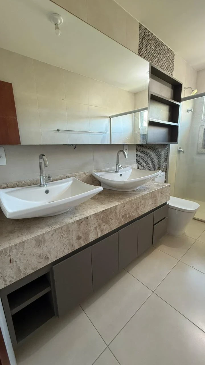 Foto do imóvel: Casa de Condomínio com 5 Quartos à Venda, 340 m² em Lagoinha - Eusébio