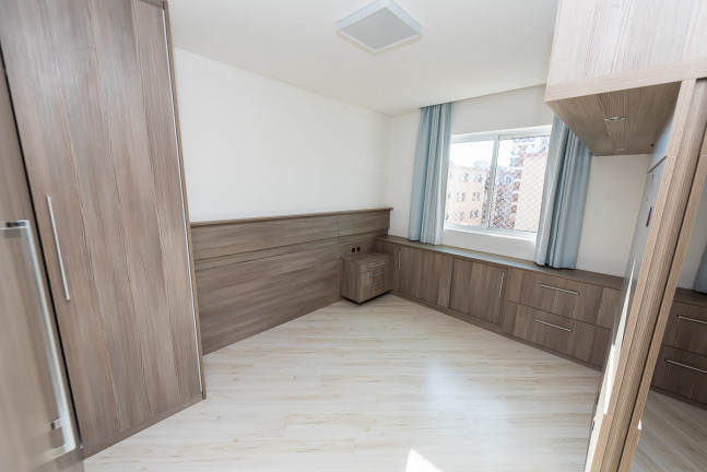 Imagem Apartamento com 3 Quartos à Venda, 91 m² em Portão - Curitiba