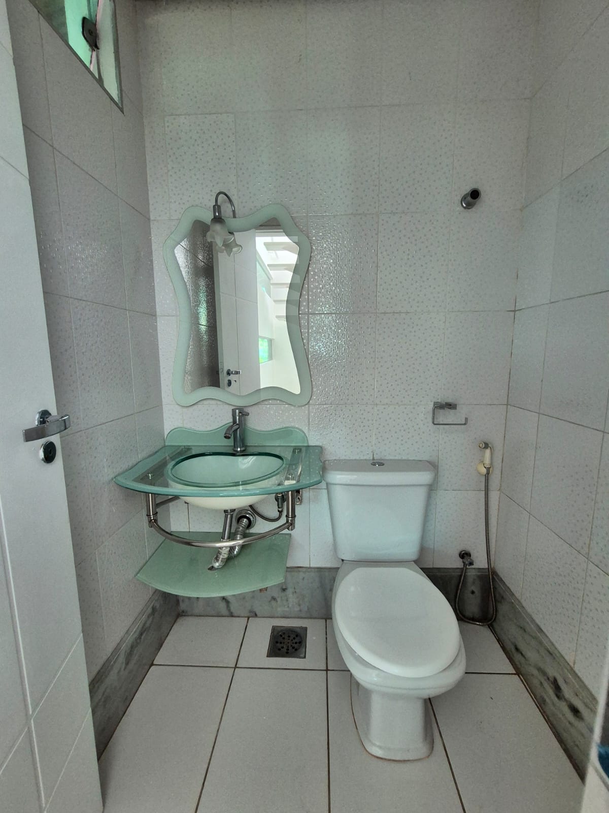Imagem Casa de Condomínio com 3 Quartos à Venda ou Locação, 300 m²em Tarumã - Manaus