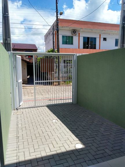 Imagem Sobrado com 2 Quartos à Venda, 65 m² em Lídia Duarte - Camboriú