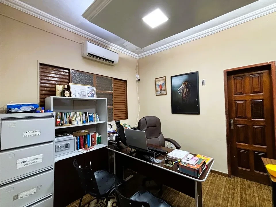 Imagem Casa com 5 Quartos à Venda, 560 metros em Planalto - Manaus