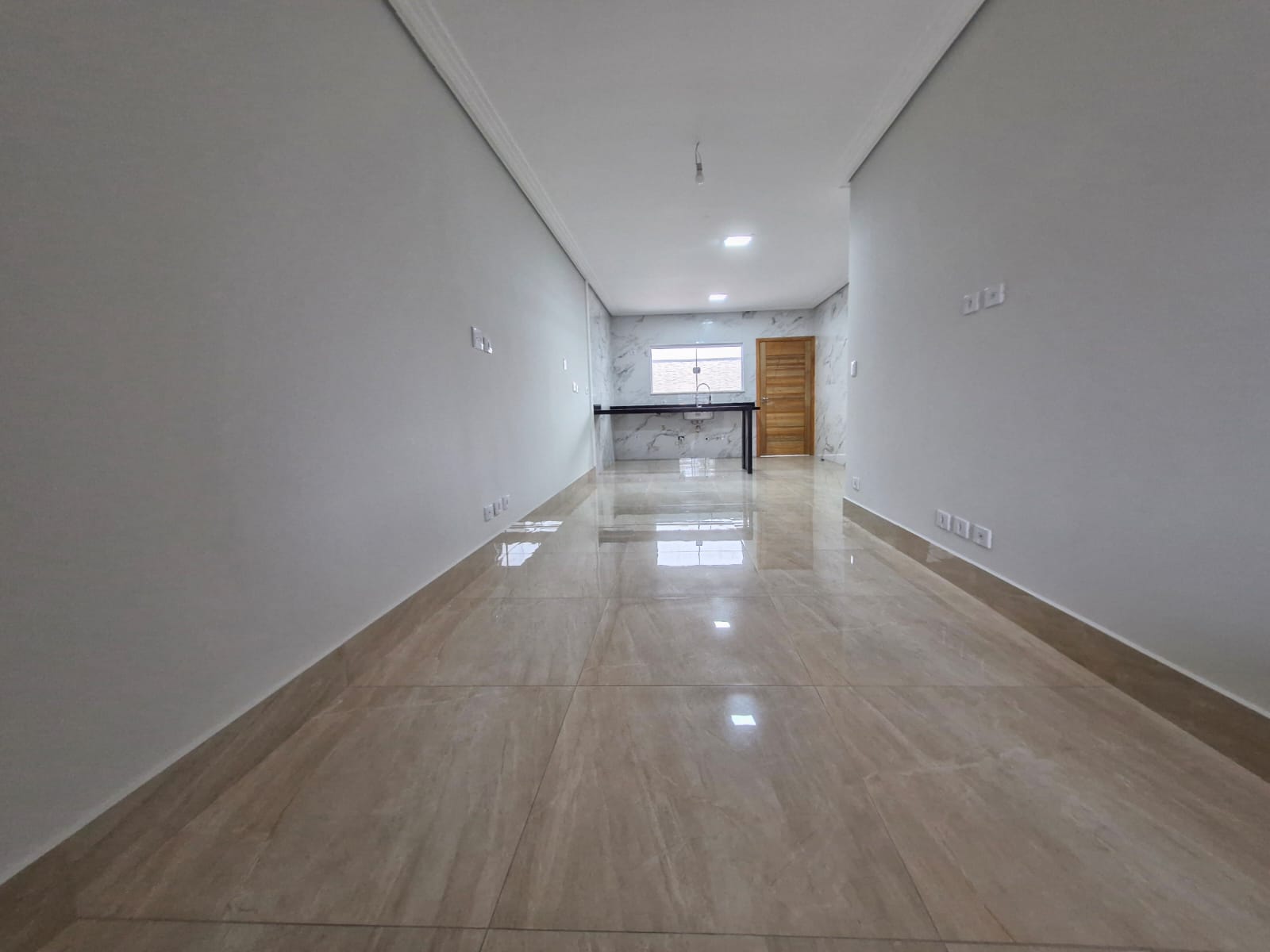 Imagem Sobrado com 3 Quartos à Venda, 193 m²em Jardim Santo Elias - São Paulo