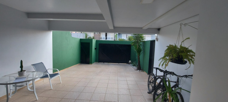 Imagem Sobrado com 4 Quartos à Venda, 17.920 m² em Jardim América - Goiânia