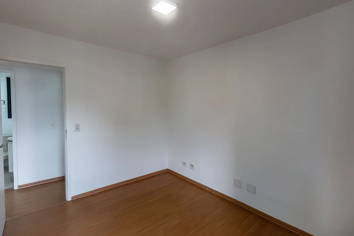 Imagem Apartamento com 4 Quartos para Alugar, 143 m² em Itaim Bibi - São Paulo