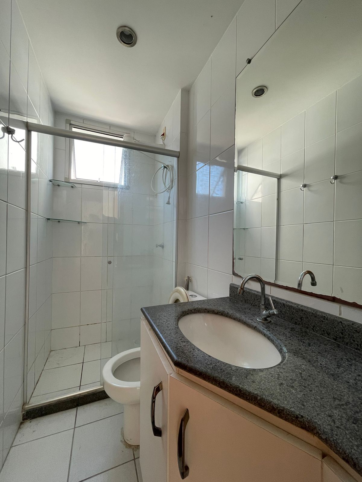 Imagem Apartamento com 2 Quartos à Venda, 52 m²em Jardim Camburi - Vitória