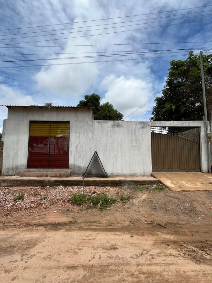 Imagem Casa com 3 Quartos à Venda, 300 m²em Jutaí - Santarém