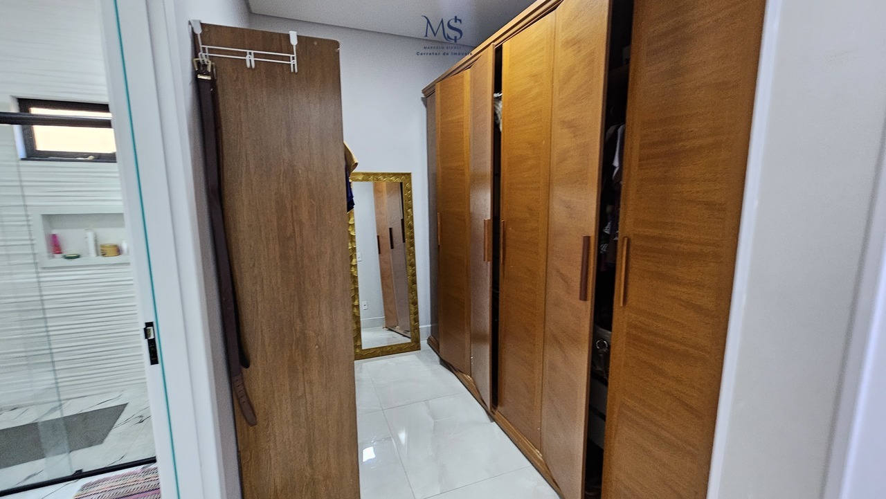 Imagem Casa de Condomínio com 4 Quartos à Venda, 370 m²em Setor Habitacional Vicente Pires - Brasília