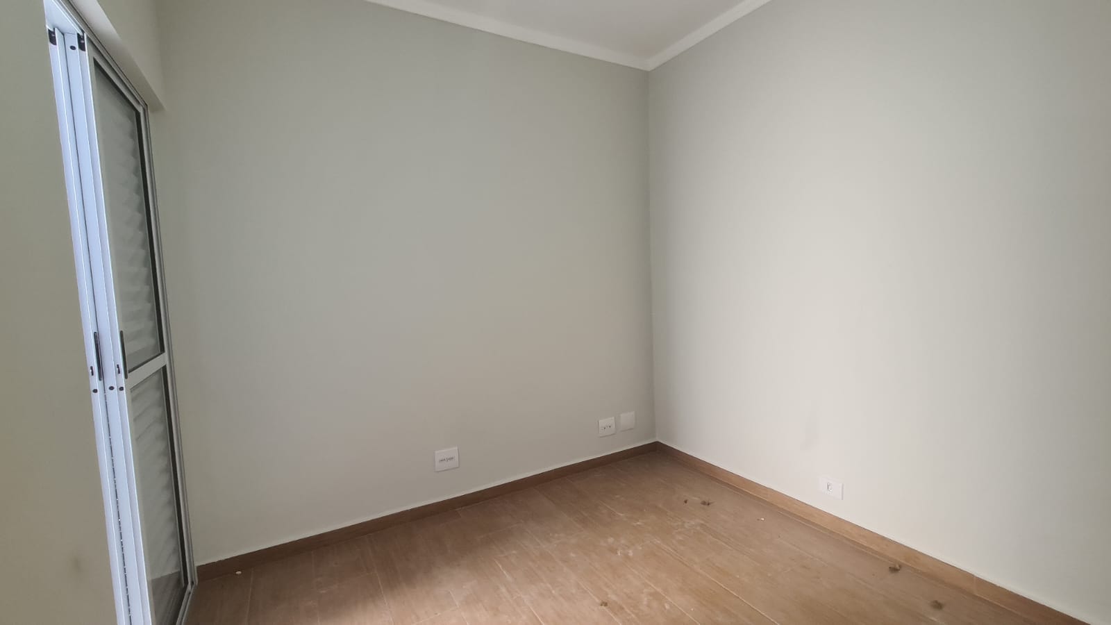Imagem Sobrado com 3 Quartos à Venda, 235 m²em Jardim Regina - São Paulo