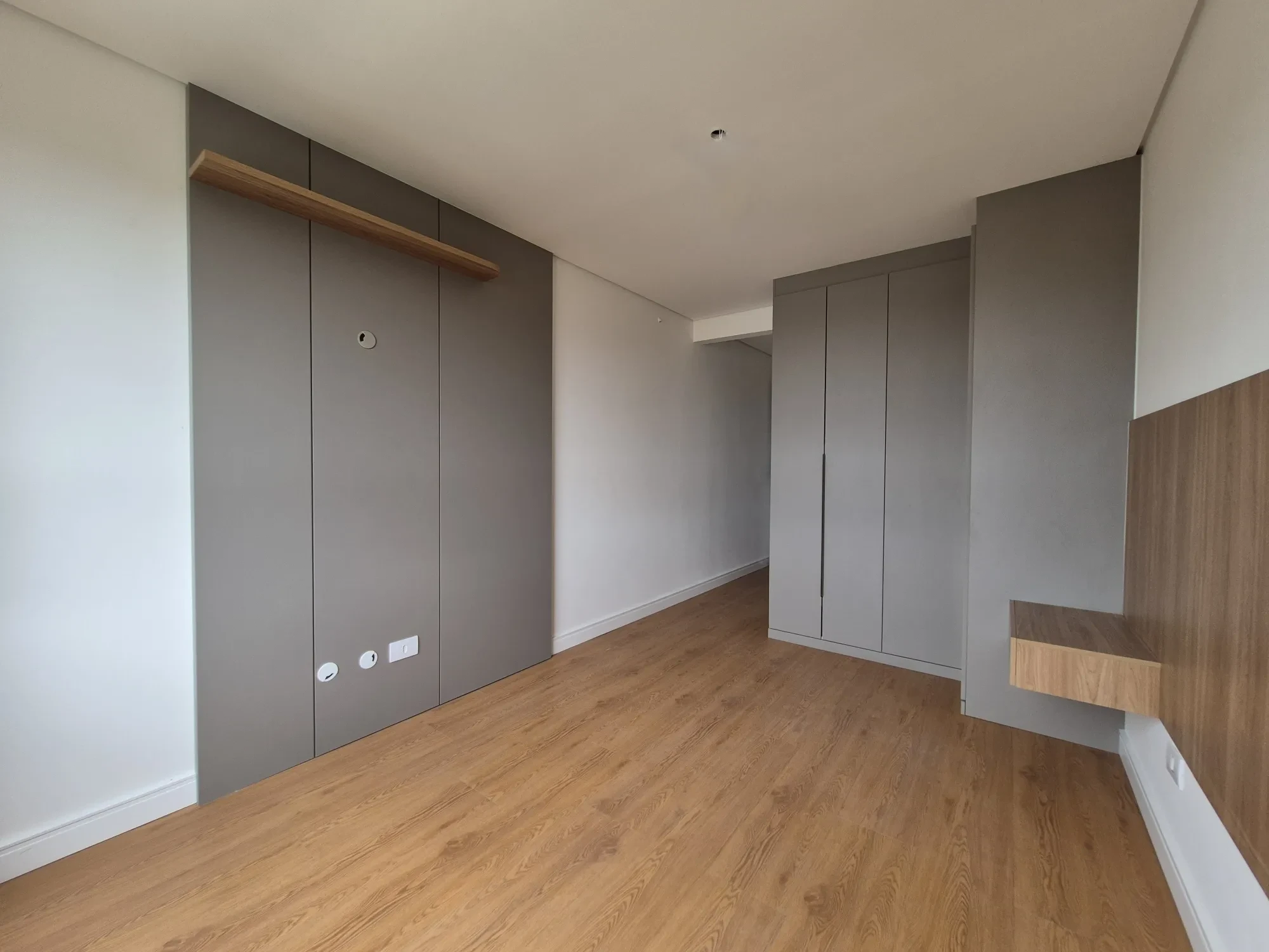 Imagem Apartamento com 2 Quartos à Venda, 72 m² em Cajuru - Curitiba
