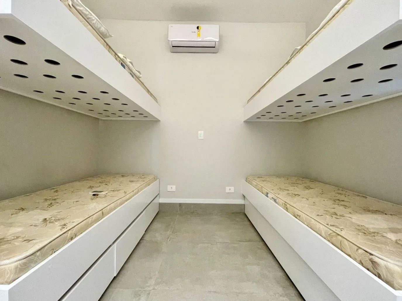 Imagem Apartamento com 3 Quartos à Venda, 133 m² em Riviera - Bertioga