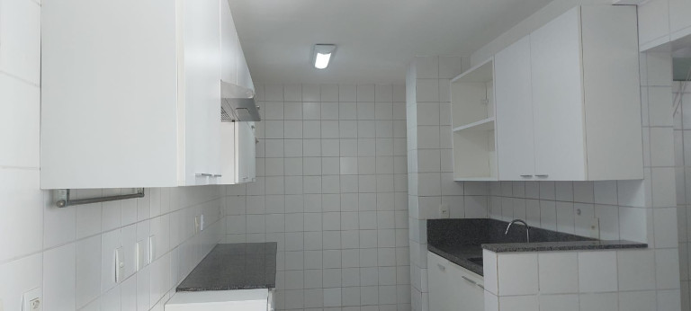 Imagem Apartamento com 4 Quartos para Alugar, 150 m² em Boa Viagem - Recife