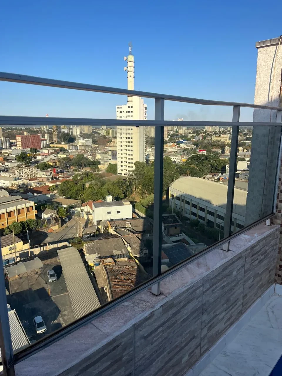 Imagem Cobertura com 4 Quartos para Alugar, 250 m² em Centro-Sul - Cuiabá