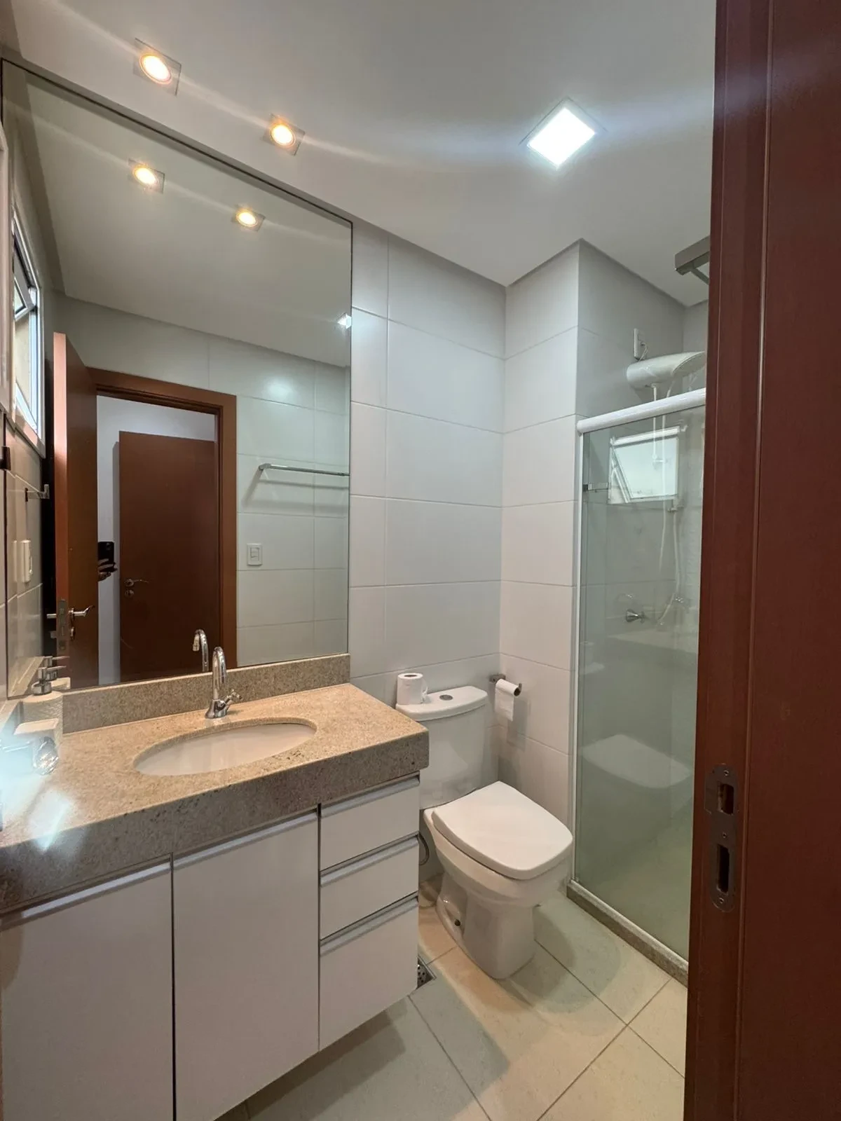 Imagem Apartamento com 3 Quartos à Venda, 80 m² em Praia de Itaparica - Vila Velha