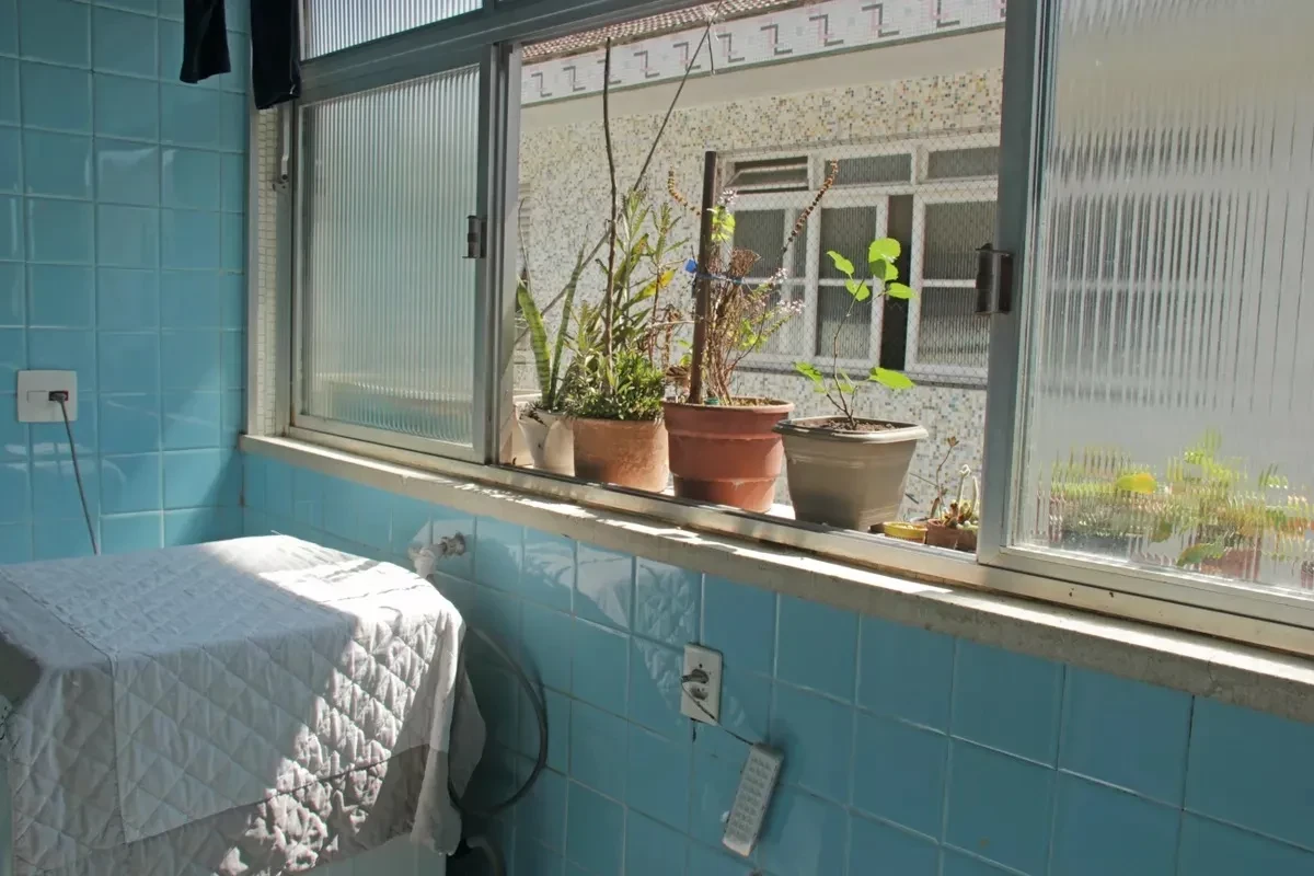 Imagem Apartamento com 3 Quartos para Alugar, 100 m² em Ponta da Praia - Santos