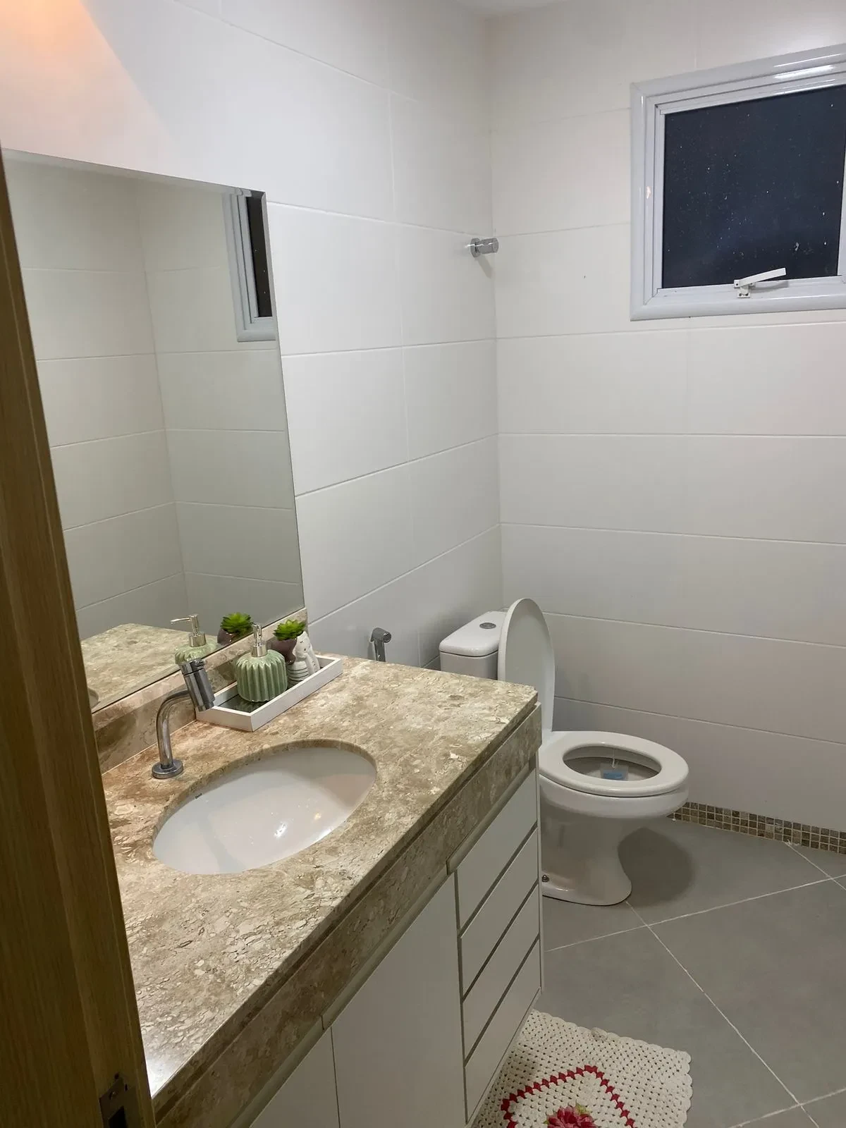 Imagem Casa em Condomínio à venda em Praia do Forte - Açu da Torre - Condomínio fechado com piscina e academia