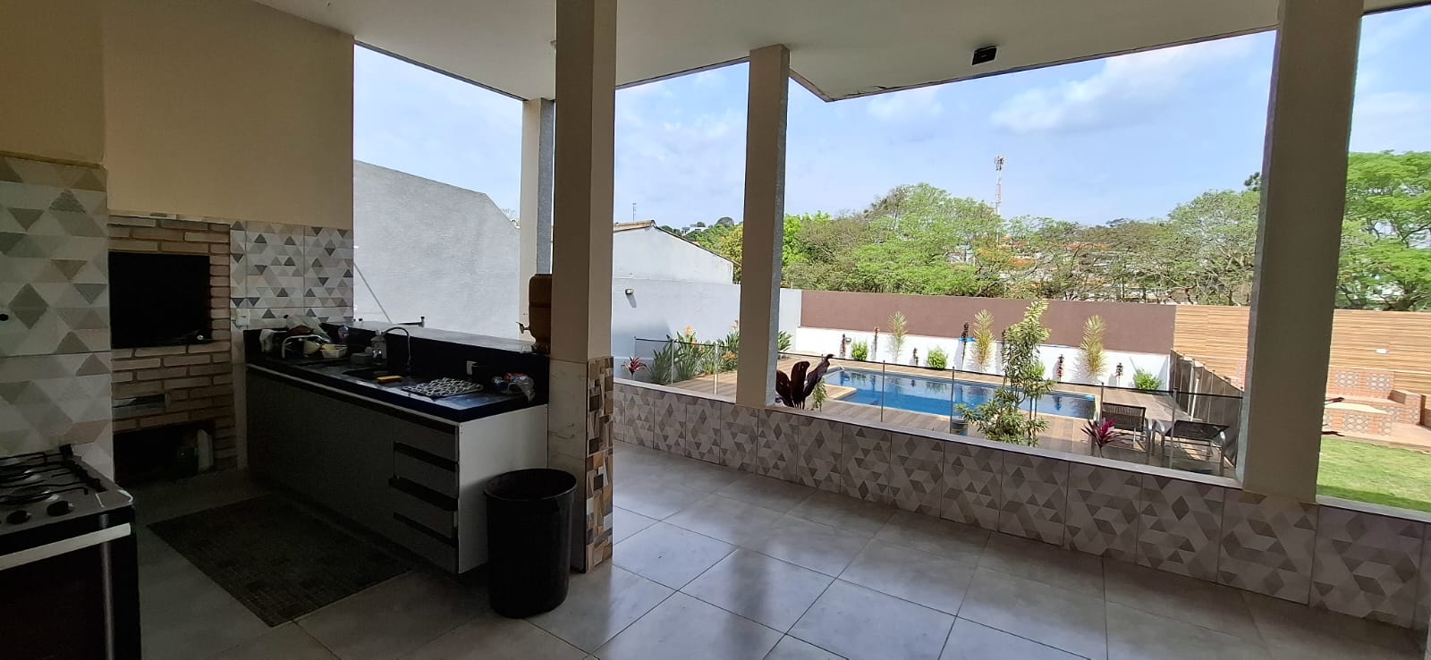 Imagem Casa de Condomínio com 5 Quartos à Venda, 350 m² em Jardim Shangri-Lá - Atibaia