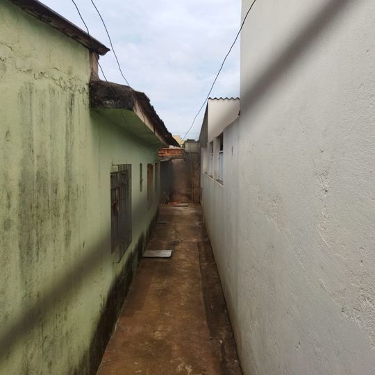Imagem Casa com 3 Quartos à Venda, 84 m²em Segismundo Pereira - Uberlândia
