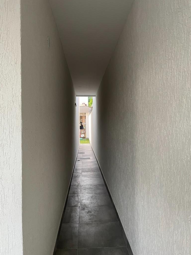 Imagem Casa com 2 Quartos à Venda, 240 m²em Piratininga - Niterói