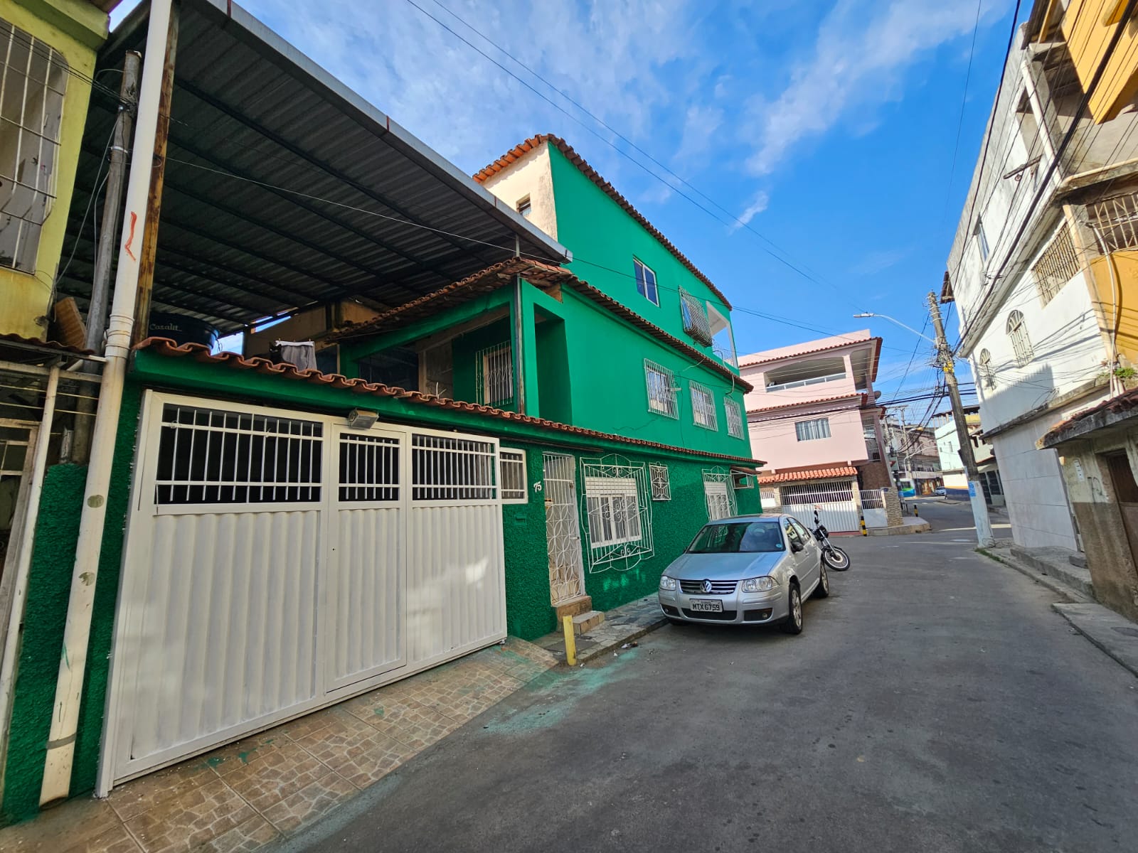 Sobrado com 6 Quartos à Venda, 850 m²em Itacibá - Cariacica