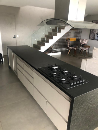 Imagem Cobertura com 3 Quartos à Venda, 311 m²em Vila Anastácio - São Paulo