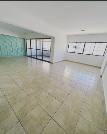 Imagem Apartamento com 4 Quartos à Venda ou Temporada, 191 m²em Tirol - Natal