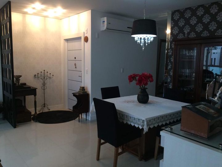 Apartamento com 3 Quartos à Venda, 300 m² em Itapema
